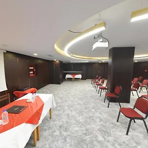 4* Otel Ring Downtown